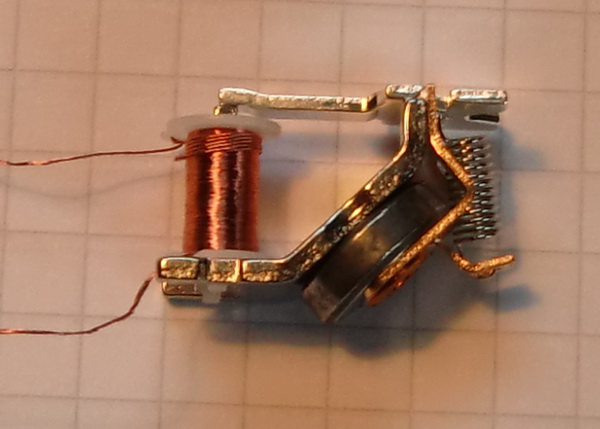 FI-Schalter, Hebel, unbetätigt